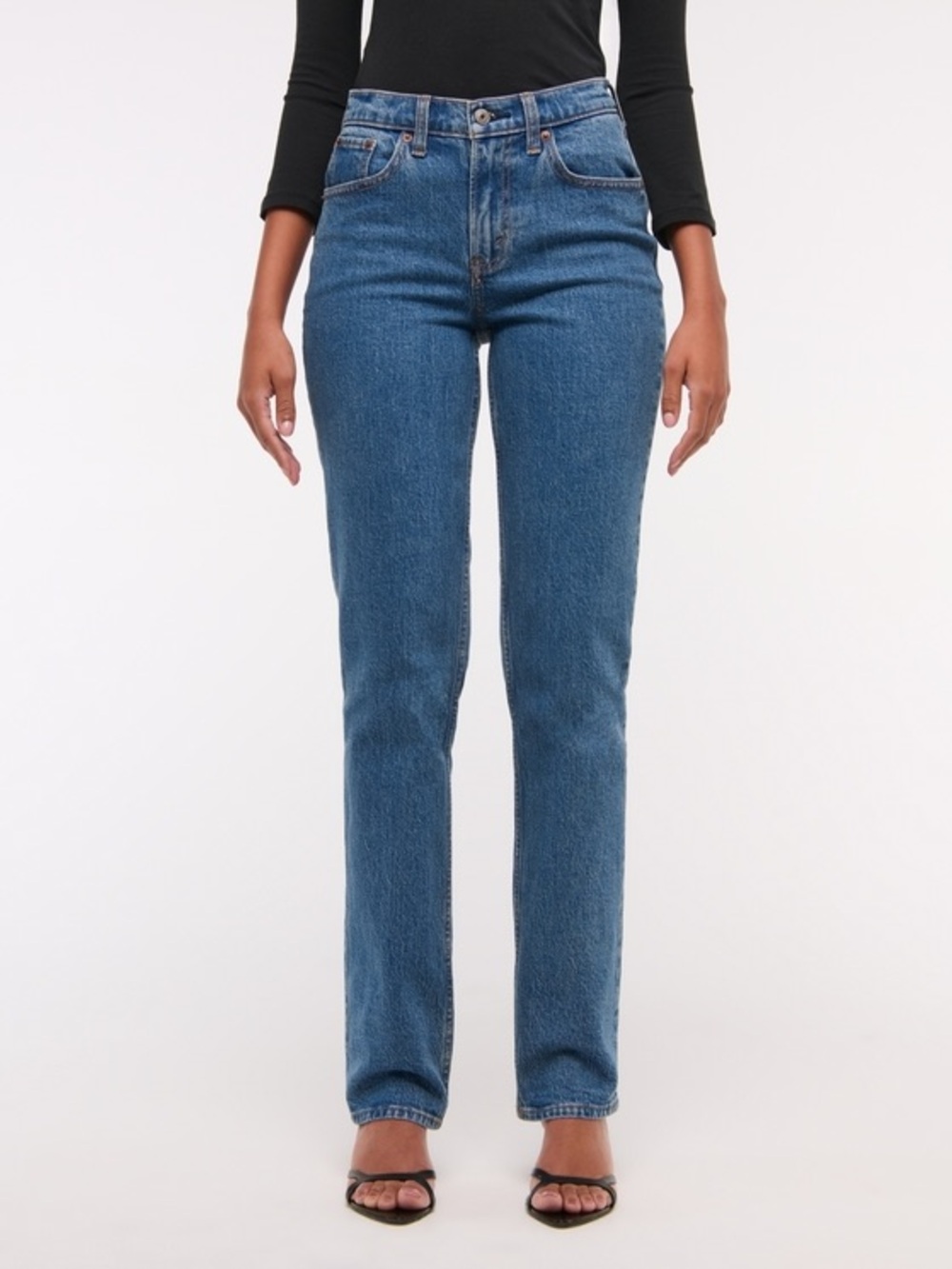 Abercrombie & Fitch Curve Love Mid Rise 90s Straight Jeans